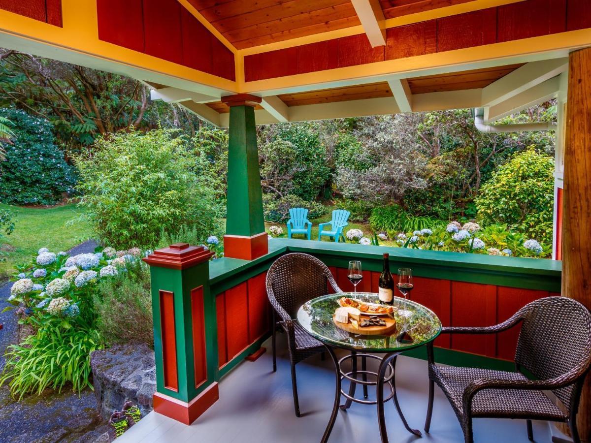 Volcano Teapot Cottage Exterior photo