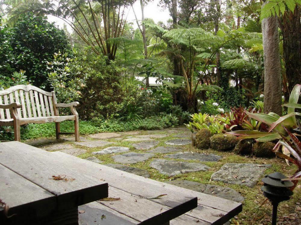 Volcano Teapot Cottage Exterior photo